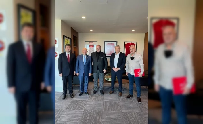 Bursaspor Başkanı Erkan Kamat, TFF Başkanı Nihat Özdemir’le görüştü