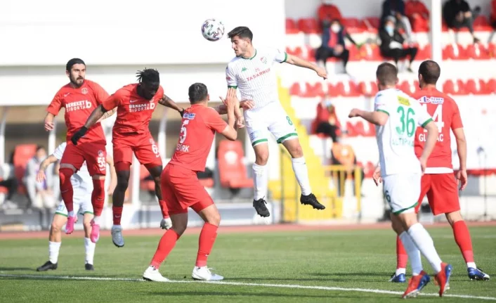 Bursaspor son 5 deplasman maçının 4’ünü kaybetti