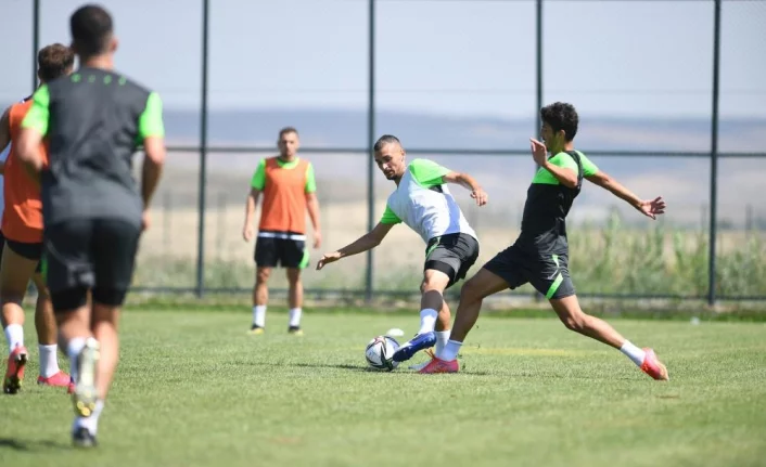Bursaspor, yeni sezon hazırlıklarını sürdürdü