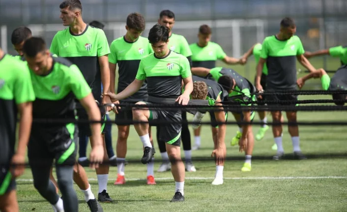 Bursaspor’da yeni sezon hazırlıkları Afyon’da devam ediyor