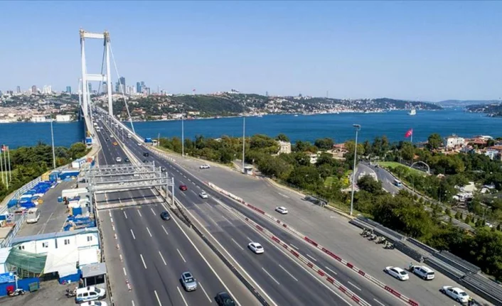 Cumhurbaşkanı Erdoğan'dan bayramda köprülerden ücretsiz geçiş müjdesi