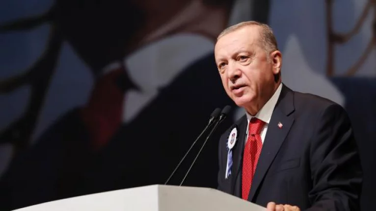 Cumhurbaşkanı Erdoğan'dan yeni haftada diplomasi trafiği
