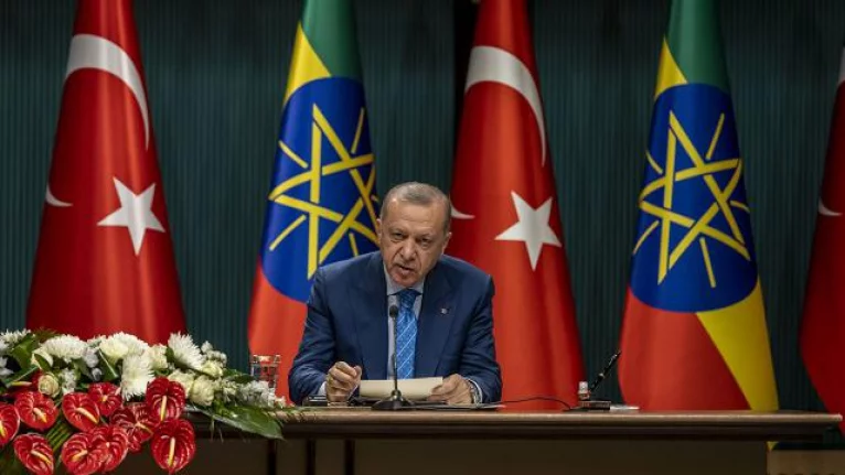 Cumhurbaşkanı Erdoğan: FETÖ'nün Etiyopya'daki tüm okulları Türkiye Maarif Vakfımıza devredildi