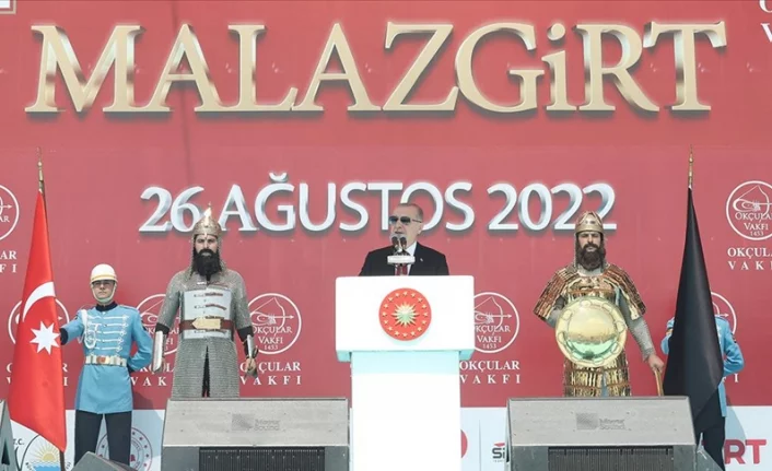 Cumhurbaşkanı Erdoğan:  "Hiçbir saldırıya hiçbir oyuna, tuzağa tahammülümüz yoktur''