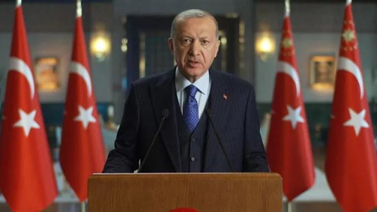 Cumhurbaşkanı Erdoğan: Salgının en yoğun hissedildiği dönemlerde bile kontak kapatma yoluna gitmedik