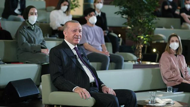 Cumhurbaşkanı Erdoğan: Yakında FETÖ takımından da önemli bir isim açıklayacağız
