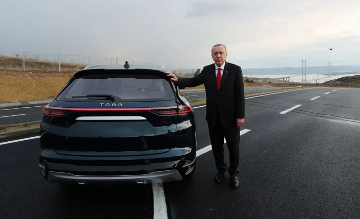 Cumhurbaşkanı Erdoğan: Yerli otomobilimizi 2023'te yollarda göreceğiz