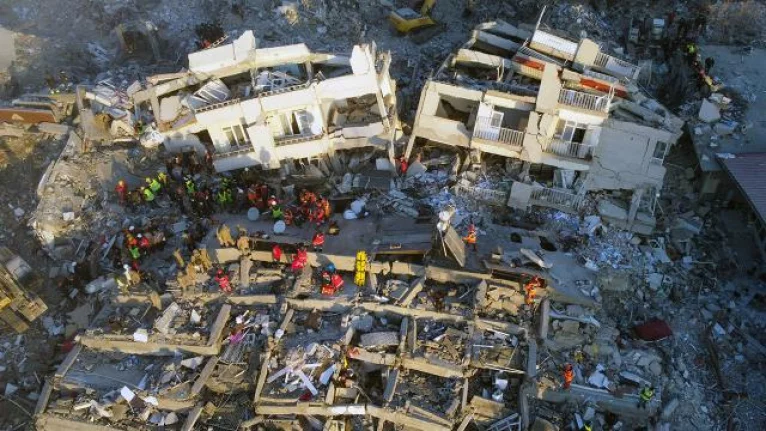 Depremlerde can kaybı 44 bin 218 oldu
