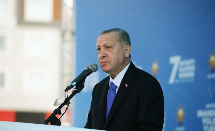 Erdoğan: Evleri yıkılan vatandaşlara yenilerini yapıp teslim edeceğiz!