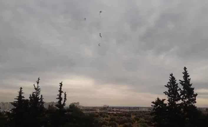 Esad rejimine ait helikopter düşürüldü!