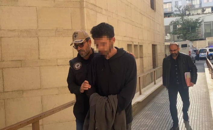 Feribotu kaçırdığı için bomba ihbarı yapan kişi serbest bırakıldı