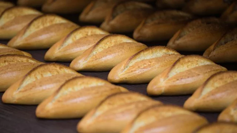 Fırıncılar Federasyonu'ndan 'ekmek 4-5 liradan satılıyor' iddialarına yanıt