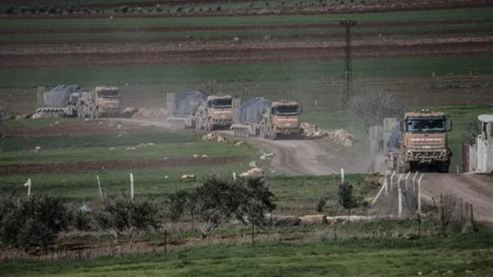 İdlib'deki gözlem noktalarına komando ve zırhlı araç sevkiyatı
