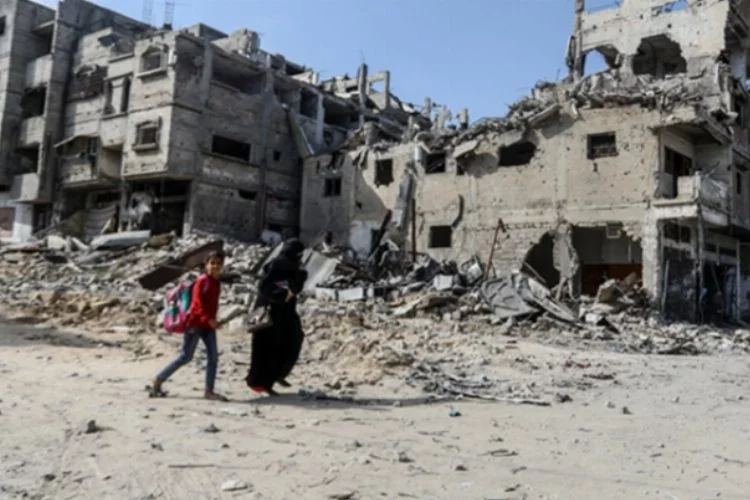 İsrail'in 209 gündür saldırılarını sürdürdüğü Gazze'de can kaybı 34 bin 596'ya çıktı