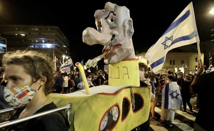 İsrail'de Netanyahu karşıtı eylemler sürüyor!