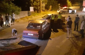 Bursa'da alkollü sürücünün polisten kaçışı kötü bitti
