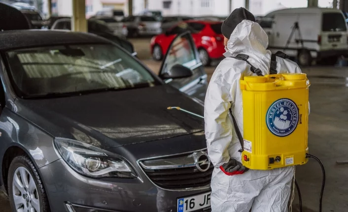 Kestel Belediyesi araçları ücretsiz dezenfekte ediyor