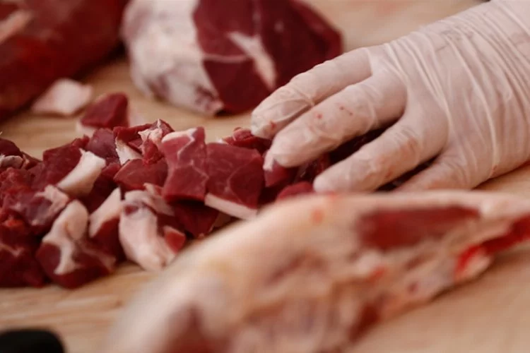 Kırmızı et üretimi 2023'te yıllık yüzde 8,8 artışla 2,4 milyon ton oldu