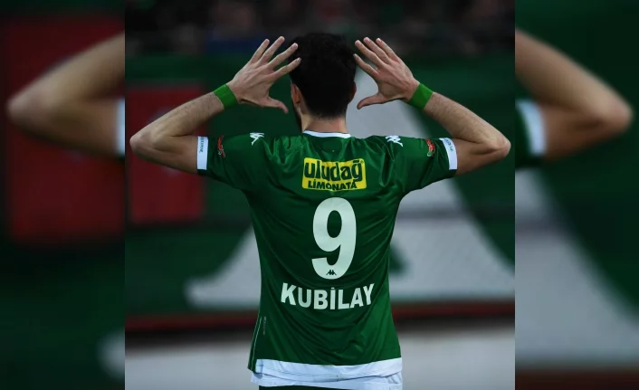 Kubilay, Bursaspor'a veda etti