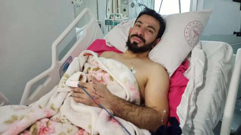 Kuzenine bilinçsizce attığı mesaj, 102 saat sonra hayatını kurtardı