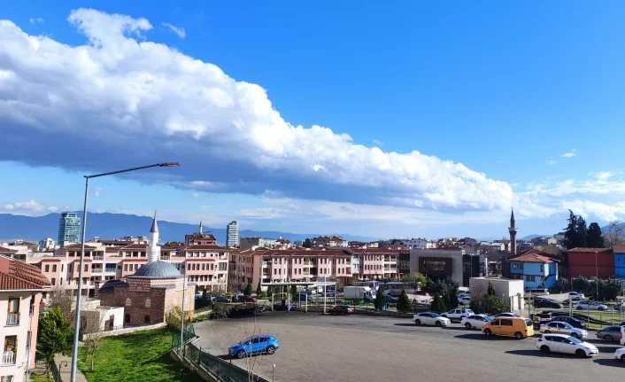 Lodos sonrası Bursa’da bulut şöleni