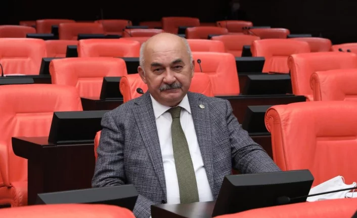 MHP’li Hidayet Vahapoğlu’ndan AK Partili Bakana sert sorular!