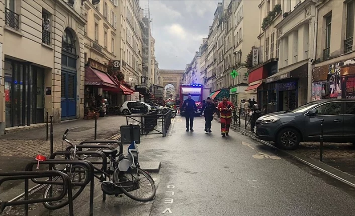Paris'te 70 yaşlarında bir kişi dehşet saçtı! 3 ölü, 4 yaralı