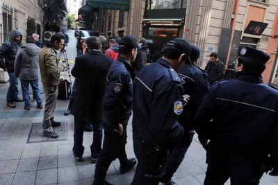 Bursa'da polise silahlı saldırı