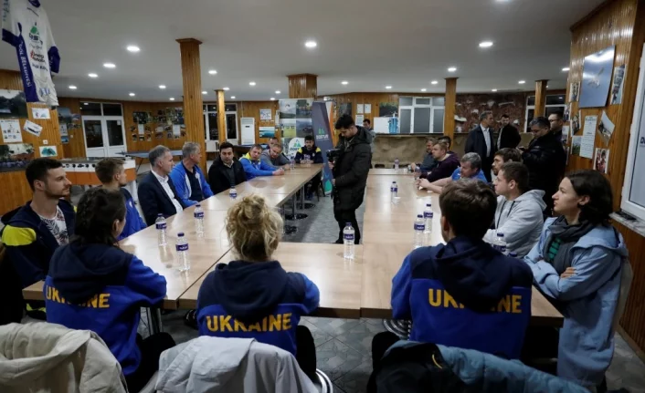 Savaş mağduru Ukraynalı sporcular İnegöl Belediyesi’nce misafir ediliyor
