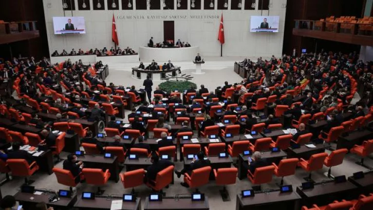 Stokçulukla mücadele yasası Meclis'ten geçti