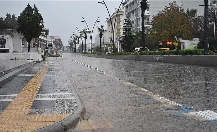 Türkiye'nin güneybatısı için şiddetli yağış uyarısı