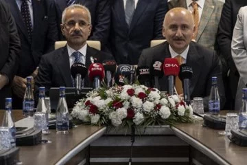 Ulaştırma ve Altyapı Bakanı Abdulkadir Uraloğlu'ndan açıklamlaar