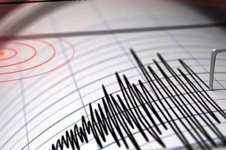 Yüksekova'da 4.4 büyüklüğünde deprem meydana geldi